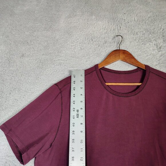 Lululemon License To Move T-Shirt Men's L? (46" Chest) Burgundy Athletic Tee - Picture 7 of 7